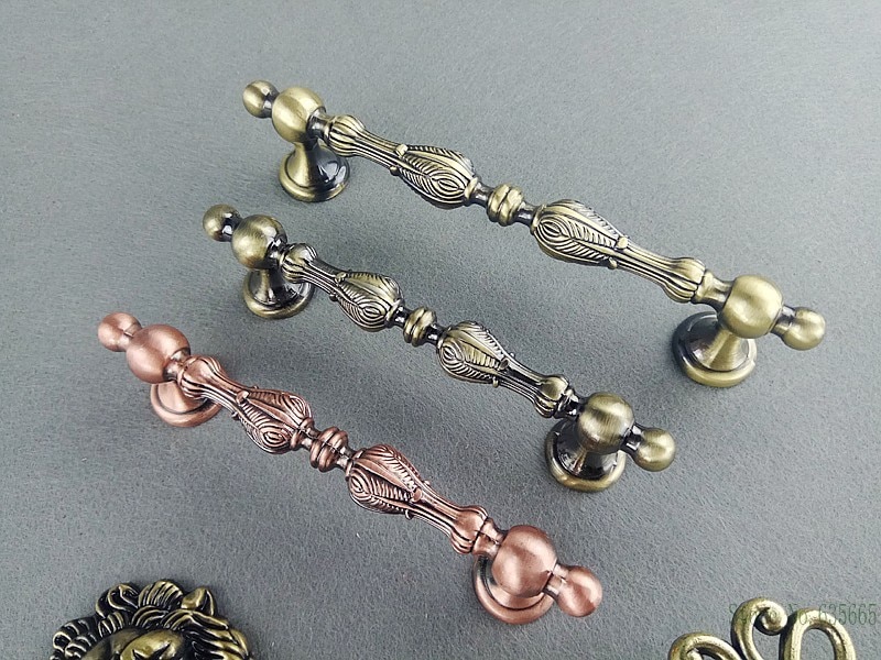 1pcs Antique Bronze Art Furniture Handles Drawer Wardrobe Kitchen Cabinets Cupboard Knobs Dresser Wine Cooler Pull Door Handle