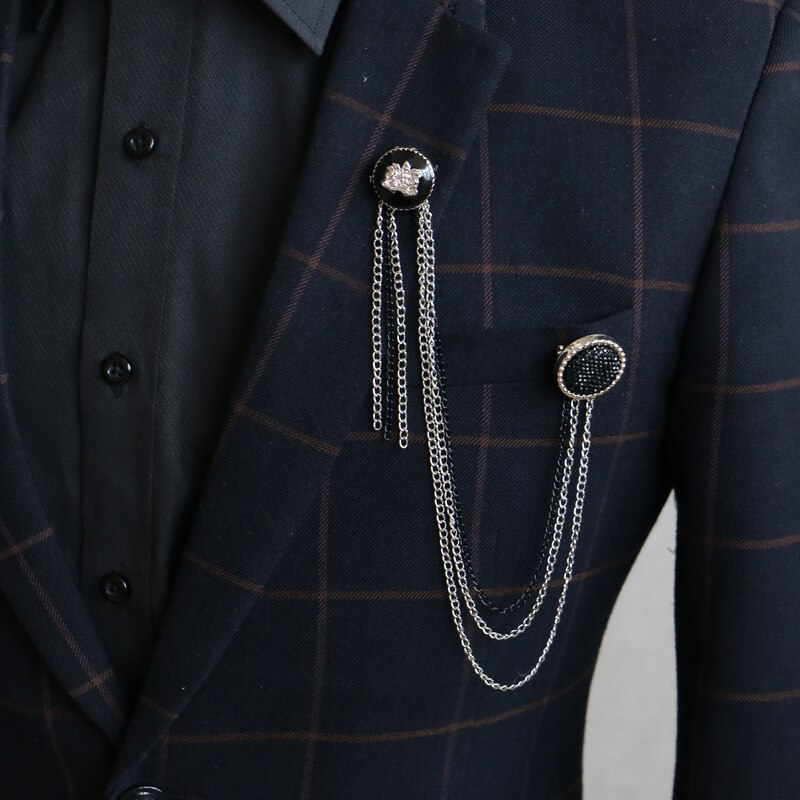 Særtilbud tidsbegrænset trendy broche brocher europæisk herredragter broche pin kæde kvastklynge lille jakkesæt til og