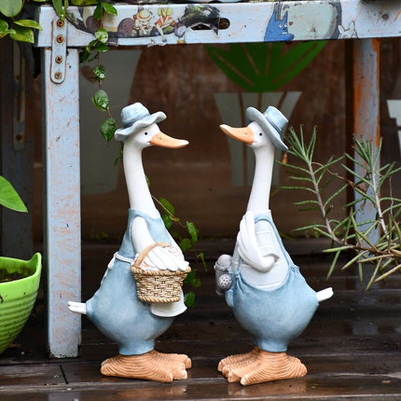 Duck Ornaments Resin Artificial Duck Garden Sculpture Animal Statue Couple Decoration Simulation Pond Decor Landscape Crafts