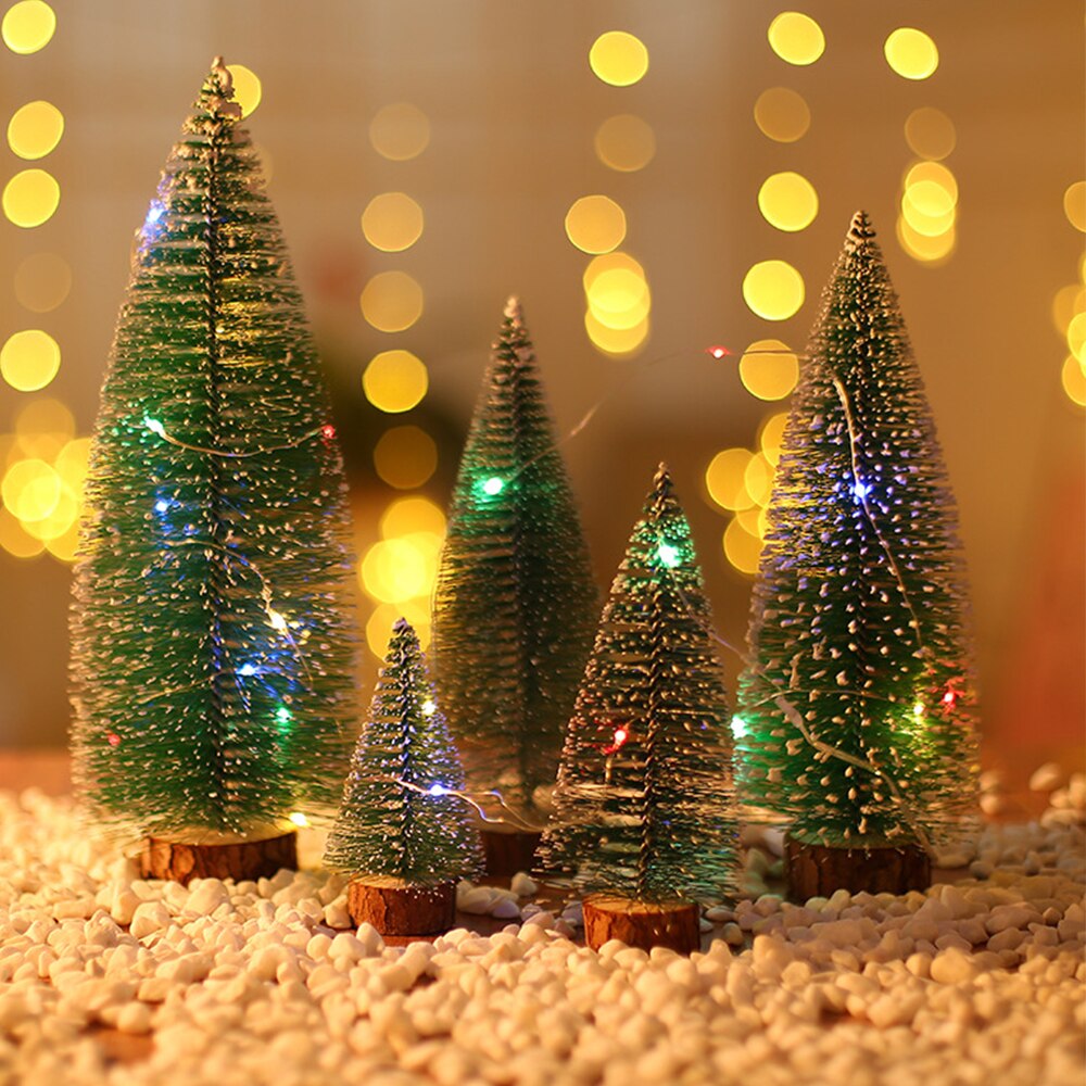 Versierd Kleine Kerstboom Ceder Grenen Op Sisal Zijde Blauw-Groen Goud Zilver En Rood Mini Kerstboom Ornamenten tafelblad De