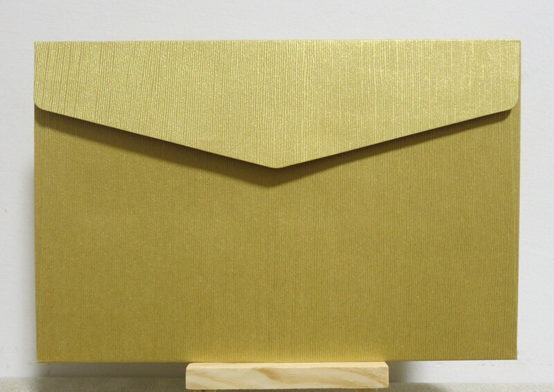 50pcs 198x130mm(7.7" x 5.1") Embossed Specialty Paper Envelope Wedding Business Invitation Envelopes: Gold