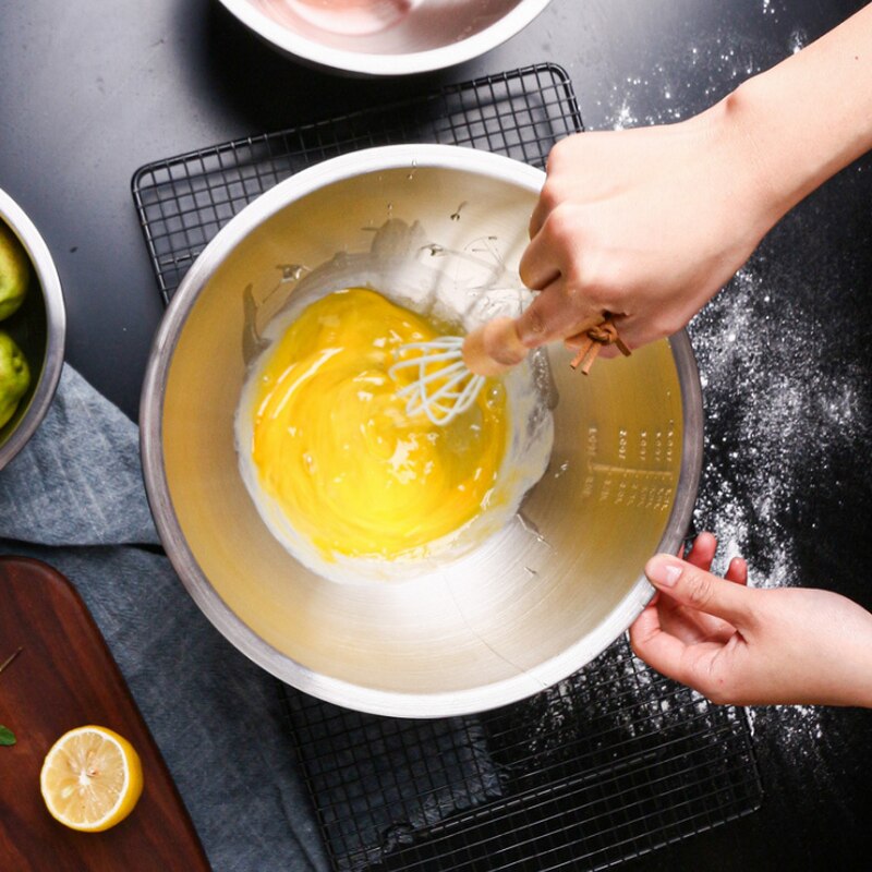 304 madlavningskogegryde i rustfrit stål til æggebad på kontinentalt uddybes let at modtage en multifunktionel salatskål