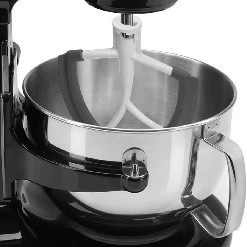 De randblender kan worden gebruikt met een komliftmixer met een vlakke roerder van  a 5.5-6 liter met een rand