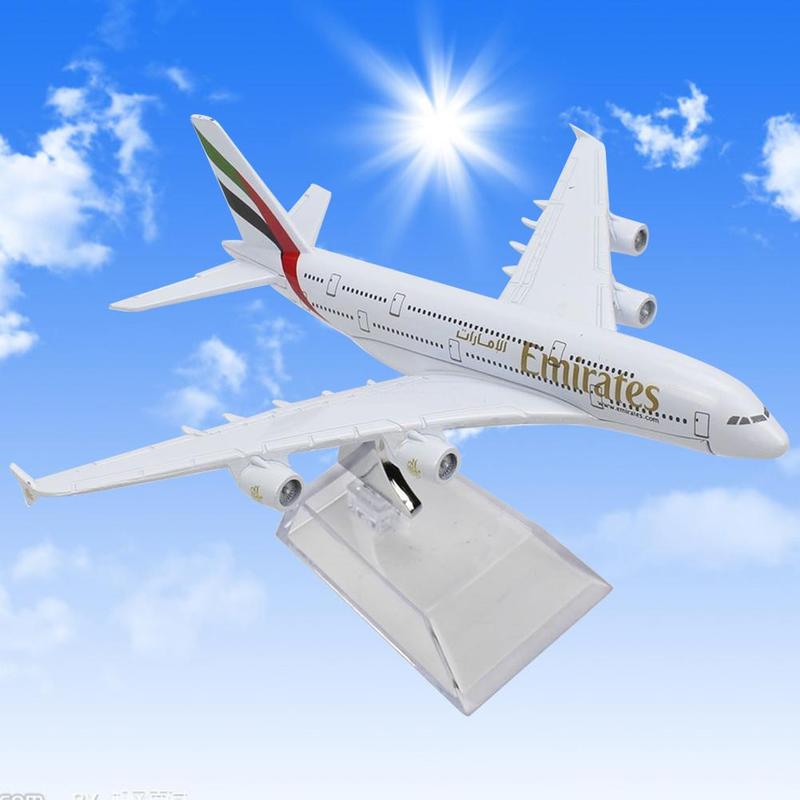 16 Cm A380 Emirates Airlines Vliegtuigen Simulatie Passagier Model Decor Vliegtuig Model Speelgoed 1:400 Legering Metaal Model Vliegtuig