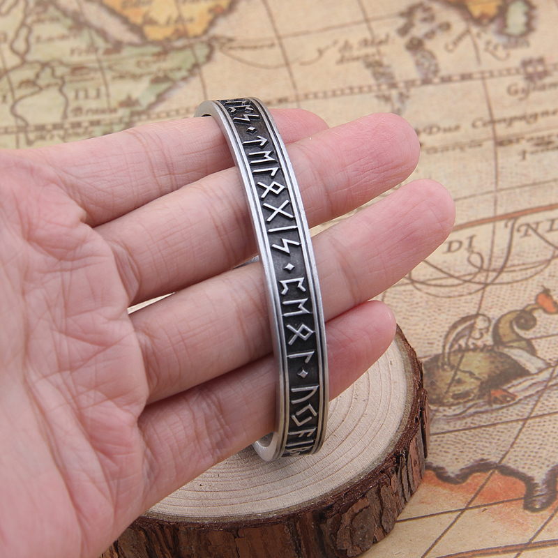 1Pc Mannen Handgemaakte Nordic Rune Bangle Viking