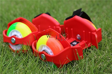 Zapatillas de Patinaje con luces LED intermitentes para niños, deportivas con ruedas de 2/4, polea pequeña de luz intermitente LED de colores para chico con tacón IA81: 2 wheel red