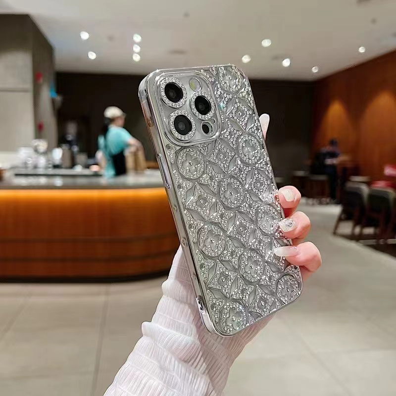 Modernt diamantformad blomma med fint hål i linsen, lämplig för iphone 15 14 13 12 11 pro max, stötdämpande bakstycke: Mikrofiber / Silver-