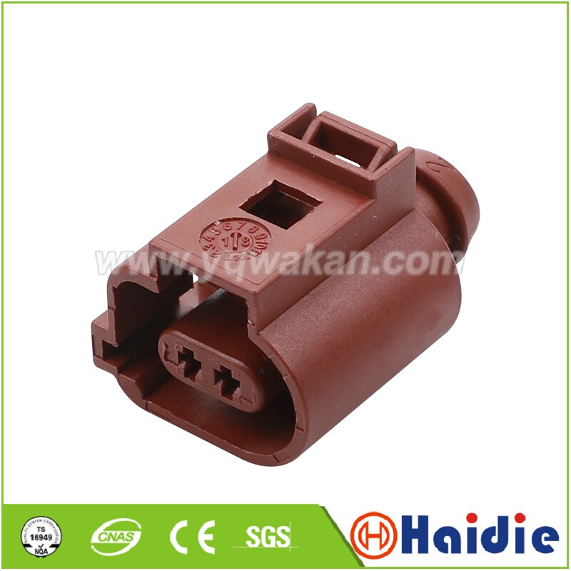 5 sets  vw 2 -gats elektrische ontluchtingsplug 1 j 0 973 702 a aardgas ontstekingsbobine plug kabelconnector 1 j 0973702a