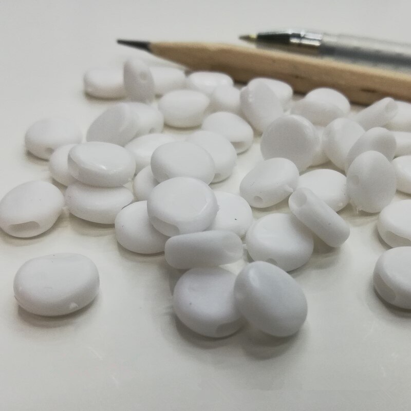 100 Stuks Verstelbare Zwart Wit Gezichtsmasker Siliconen Knop Koord Sloten Elastische Band Stop Trekkoord Accessoires Diy Spiraal Knoppen: White 2