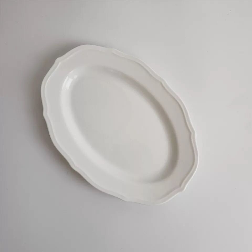 Pure White French Retro Lace Embossed Dinner Plate Simple Ceramic Disc Salad Cereal Breakfast Soup Bowl Kitchen Cheese: 8 inch oval plate