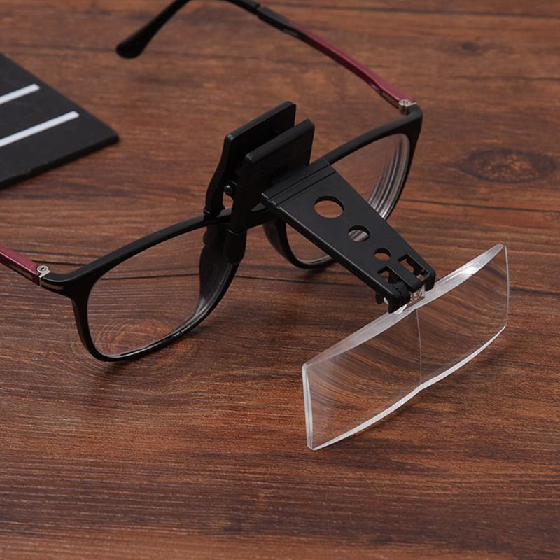 Glasses-Type Magnifying Glass Magnifier Folding Handfree Clip On Clear Magnifying Glasses Lens Precise Magnifier Three Sets