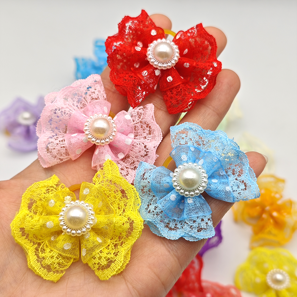 100 piezas de lazos para el cabello de encaje de doble capa para perros pequeños, pinzas para el cabello para el cuidado de mascotas, accesorios para el cabello para cachorros con banda de goma
