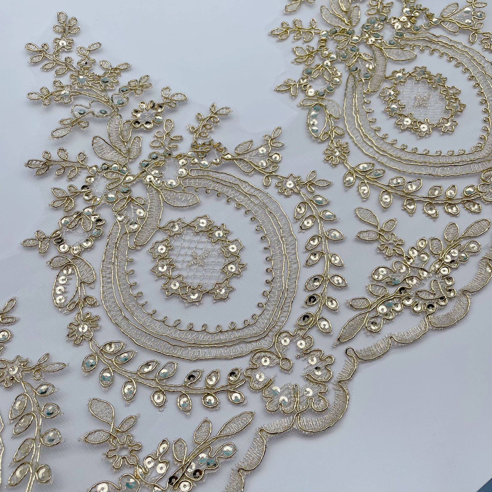 1 yard 28cm brede pailletten licht goud mesh kant rand luxe borduurwerk licht goud kant stof voor trouwjurken