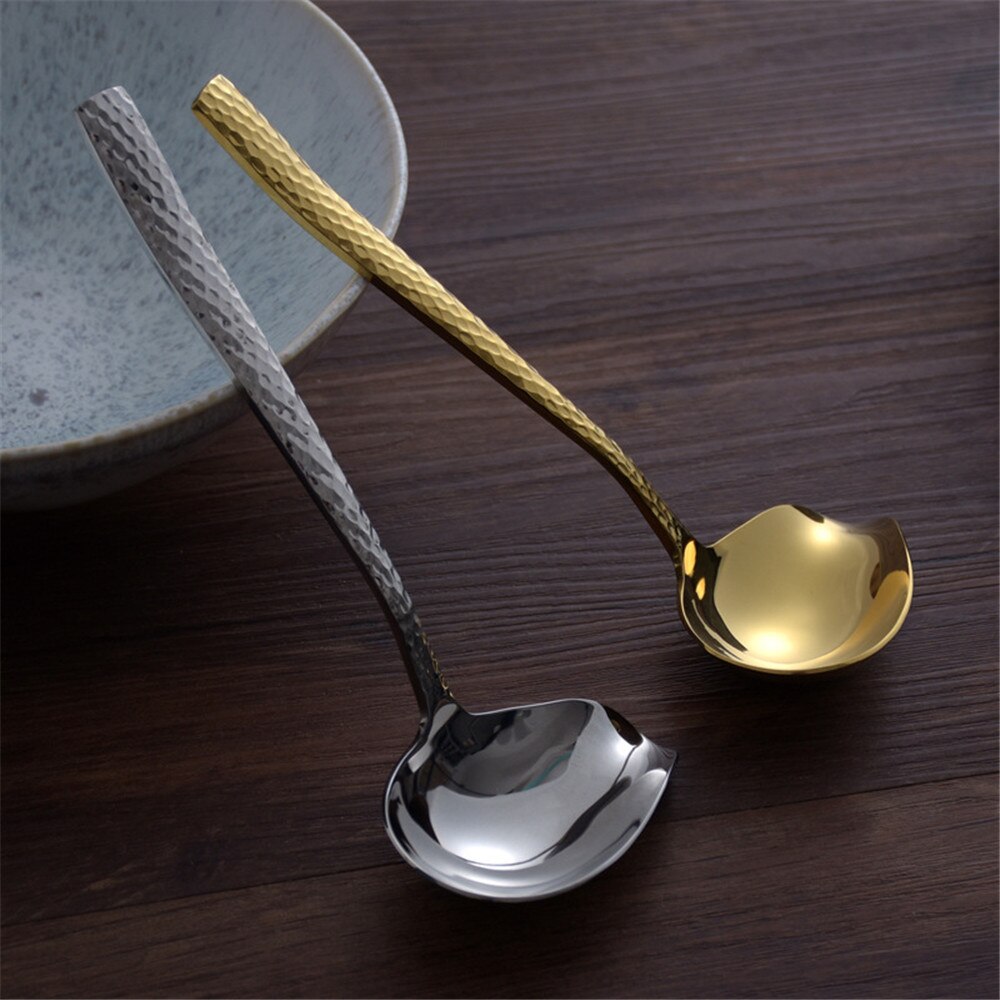 Cuchara de acero inoxidable con boquilla para salsas, cucharón pequeño para sopa, de martillo, accesorios de cocina, cuchara de mesa para olla