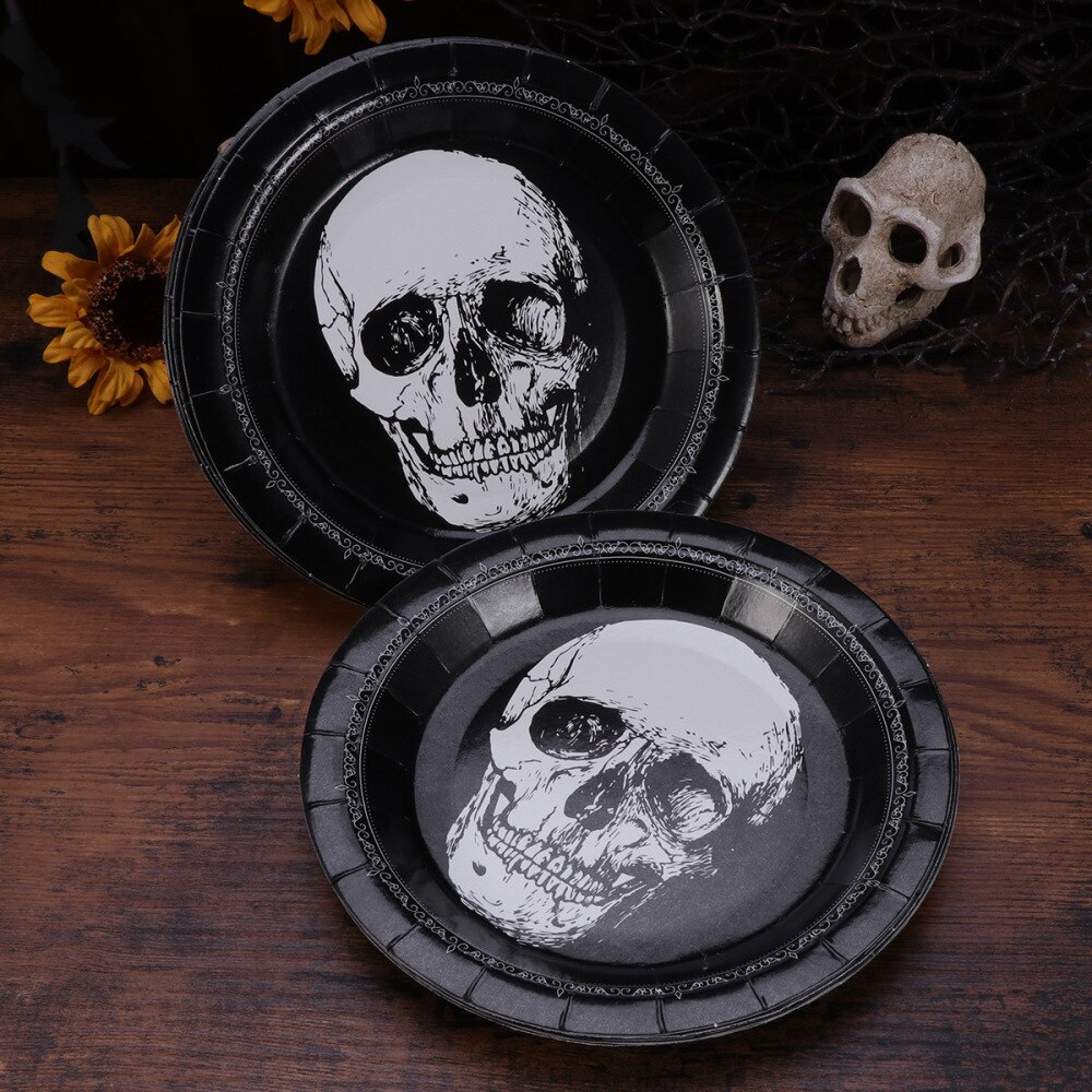 20 pcs Disposable Plates Round Scary Skull Pattern Halloween Party Tableware Paper Plate for Banquet Dinner