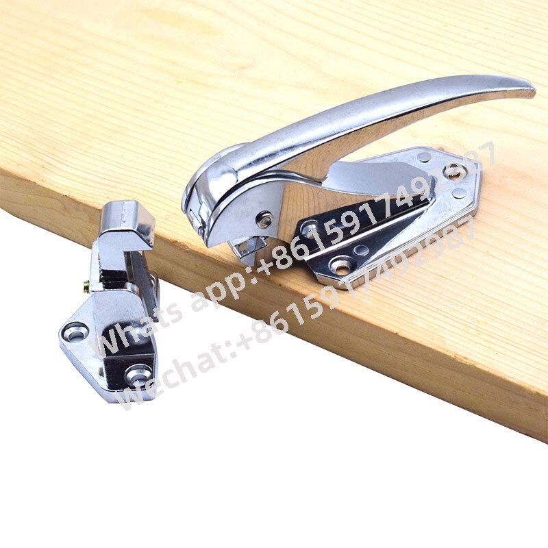 (1Piece)Zinc Alloy Freezer Handle Deep Refrigerators Door Pull Handle Lock Surface Mount Latch for Cold Room