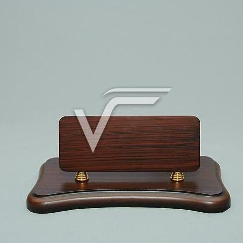 Wood Table Name Desk-Set Brown It will add Prestige to your Table do not doubt the Beautiful Image that will add to your table