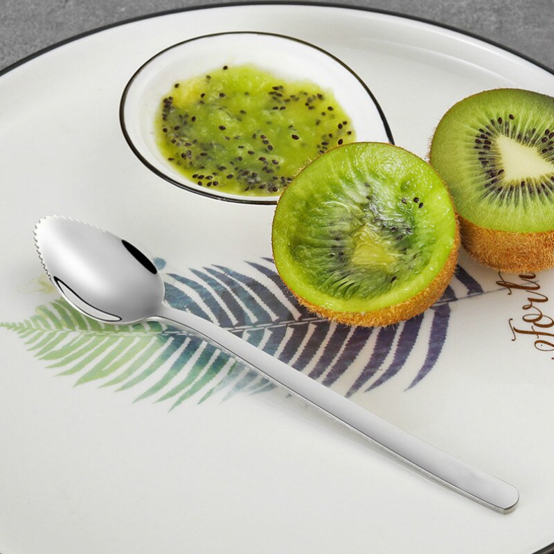 Rostfritt stål grapefruktskedar för citrusfrukt spegelfinish tandad vattenmelon dessert långskaft sked för barn