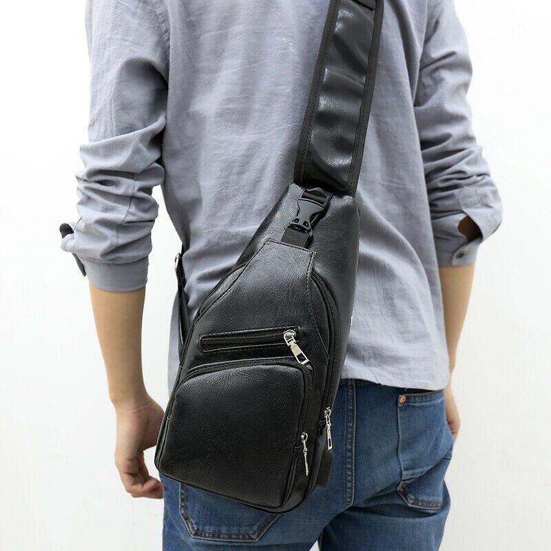 sac à bandoulière solide en cuir pour hommes. Sac à bandoulière pour poitrine. Sac à bandoulière pour motard. directe.