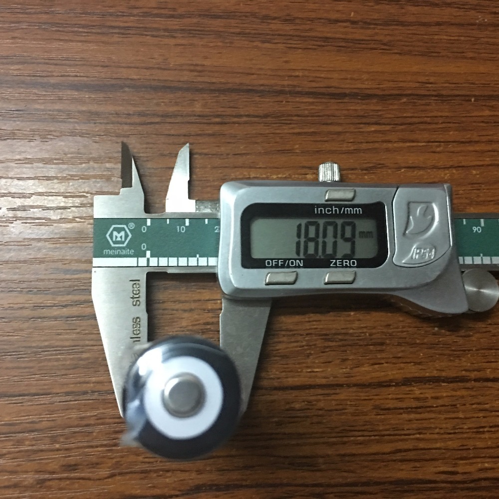 BRC 18650 3.7 V 4000mAh Capacity Li-Ion Battery for LED Flashlight Battery/ gimbal battery