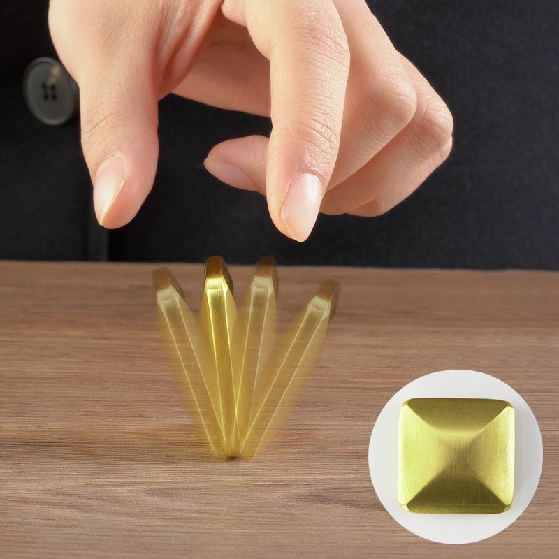 Desktop Flip Spinning Toy Pocket Stress Relieve Toy Metal Fingertip Decompression Rotary Toy