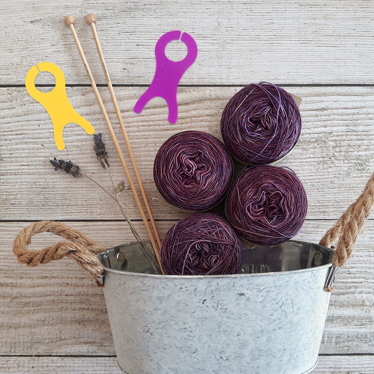 20pcs Woolen Winding Board Portable Winding Plate Board Chic Woolen Winding Material Winding Board (Mix Color)