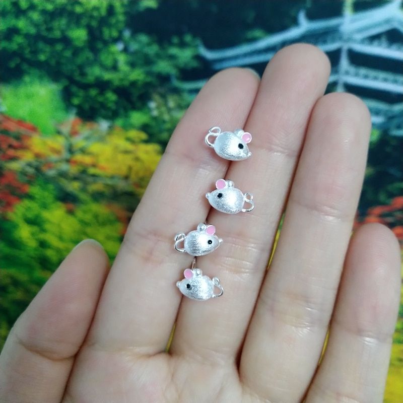 S925 de plata esterlina simétrica Rosa pequeña rata ratón forma pendientes para niños niñas bebé chino joyería de zodiaco