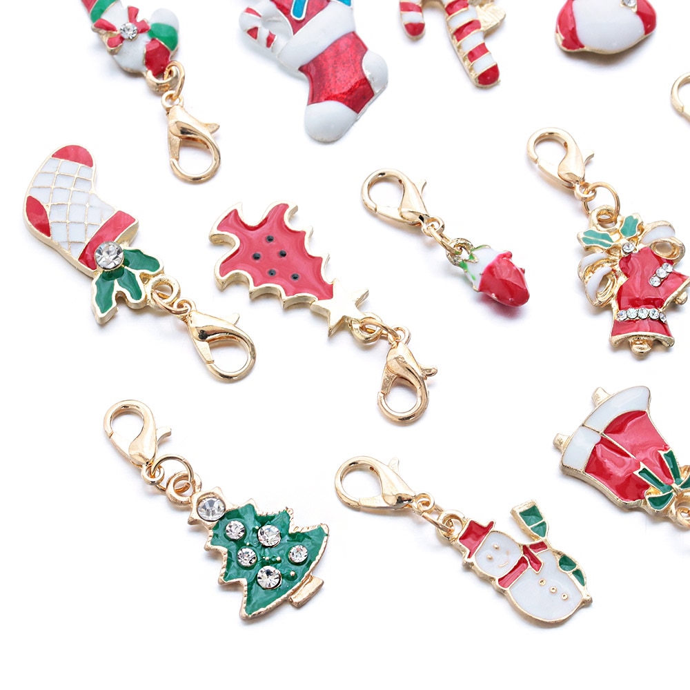 19 Stks/set Emaille Kerst Decoratie Sleutelhangers Boom Bel Sneeuwpop Legering Kreeft Gesp Sluiting Charms Sleutelhangers Sieraden