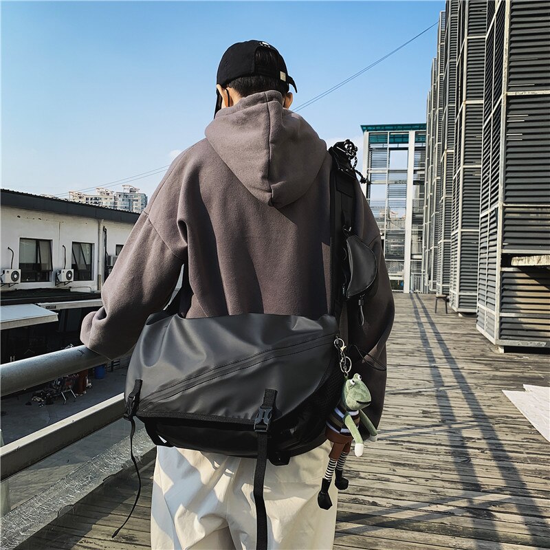 2020 nova unisex grande capacidade de um ombro crossbody saco coreano individualidade oxford pano estudantes schoolbag moda legal: black / Only backpack