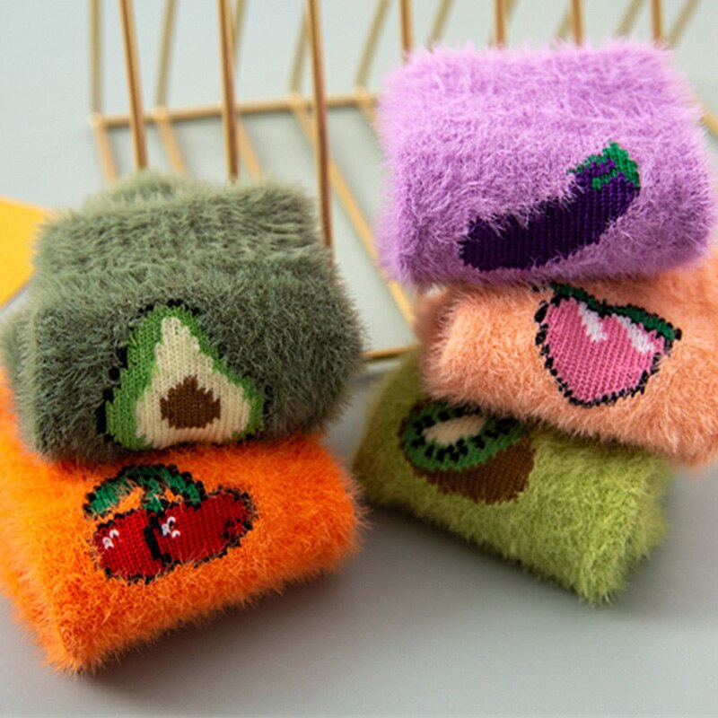 Qiwn 1 par vinter kvinnor roliga sportsockor söt tecknad frukt citron japansk harajuku skateboard yoga långa strumpor dam hemkläder