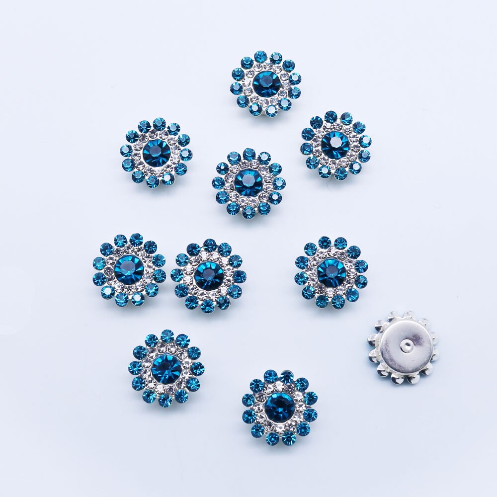 Bloemvormige strass fonkelende kristallen glas stone trim stalen bodem non-thermohardende naaien kleding strass SZ-019