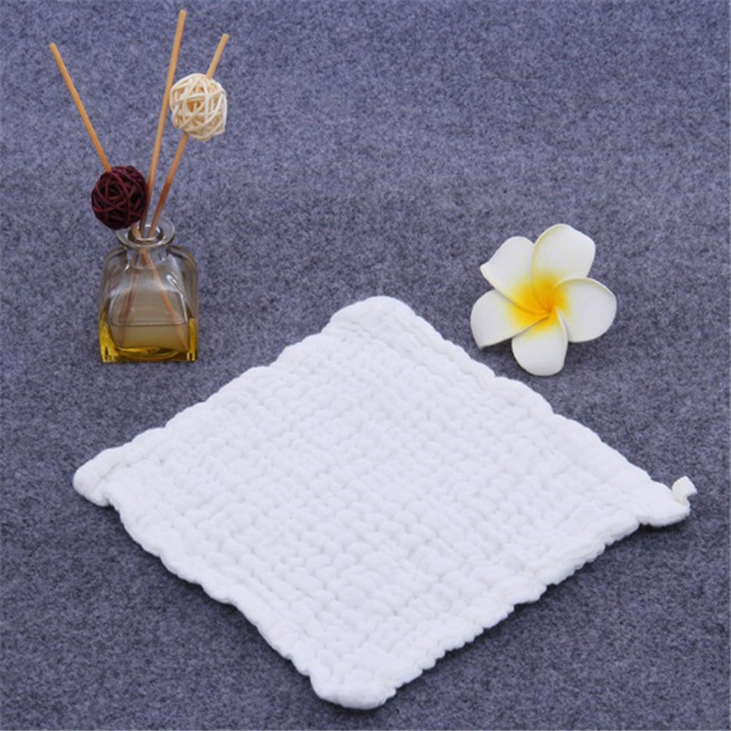30*30 lille håndklæde blød bomuldsgasbind håndklæde plejehåndklæde spædbarn voksne og børn lommetørklæde genanvendelig alle aldershåndklæde: Hvid
