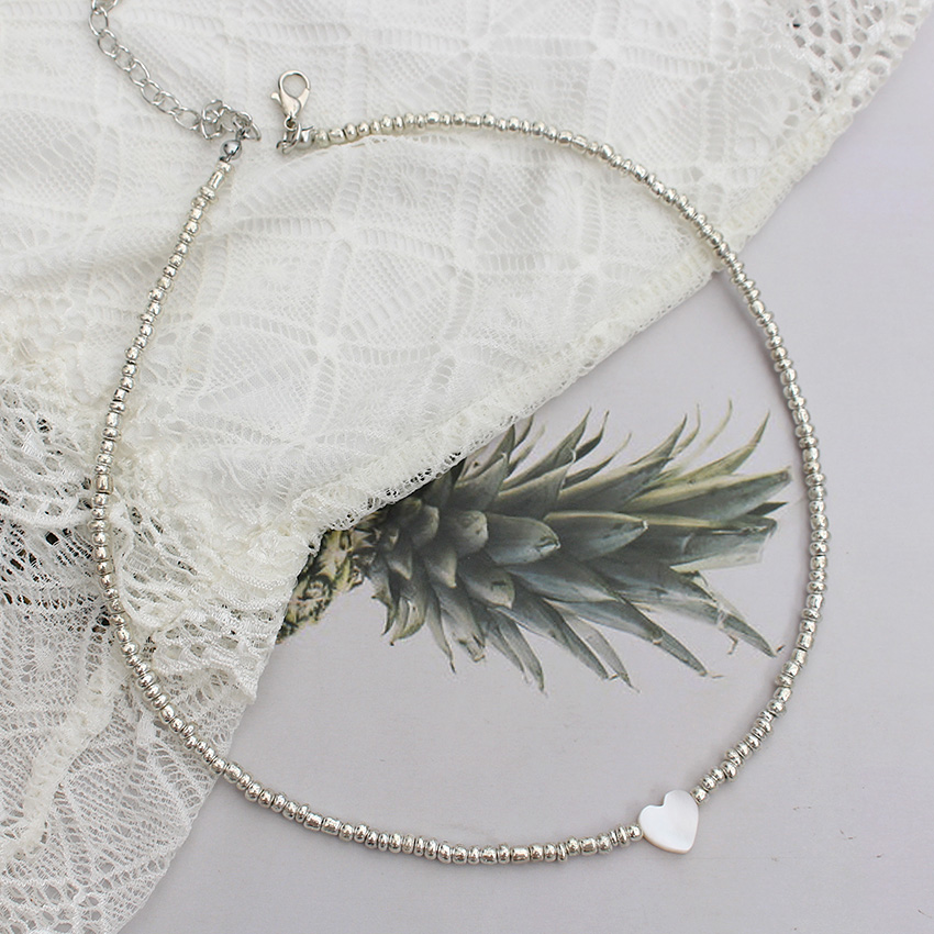 Fröpärlor sälja hjärta naturligt choker koreanskt trendigt färgglatt hänge halsband sommar handgjort strand boho femme smycken: Försilvrad
