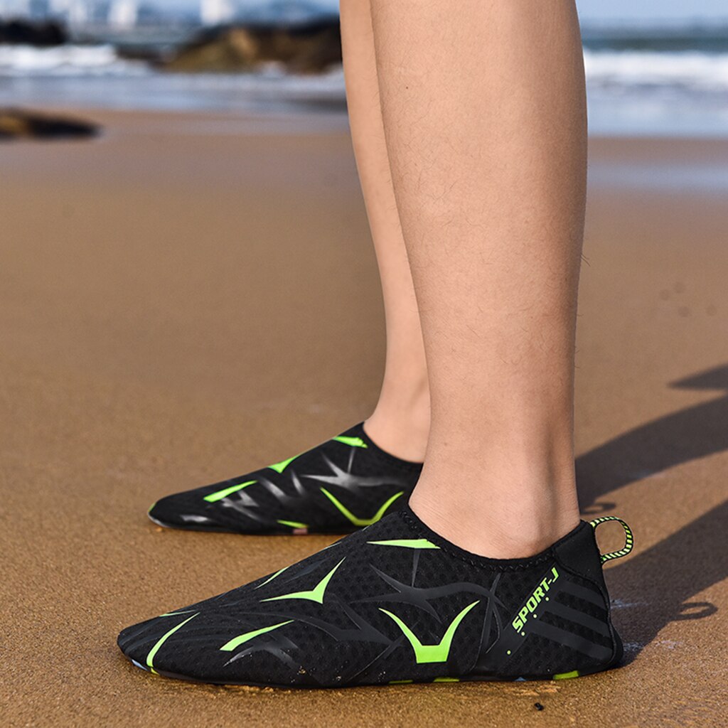 Non-Slip Water Shoes Aqua Sock Quick Dry Slip-on Barefoot Soft Shoes Black
