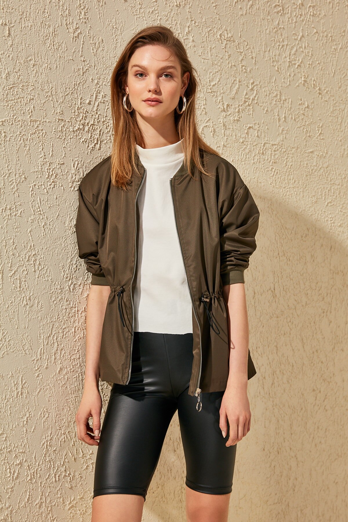 Trendyol Articulated Shirred Zipper It Should Cover Ribana DETAILED coats TWOSS20MO0006