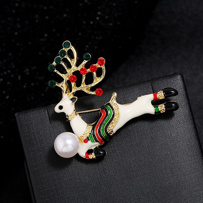 Portable Christmas Pins Wreath Ladies Brooches Lots Shape Brooch Pin