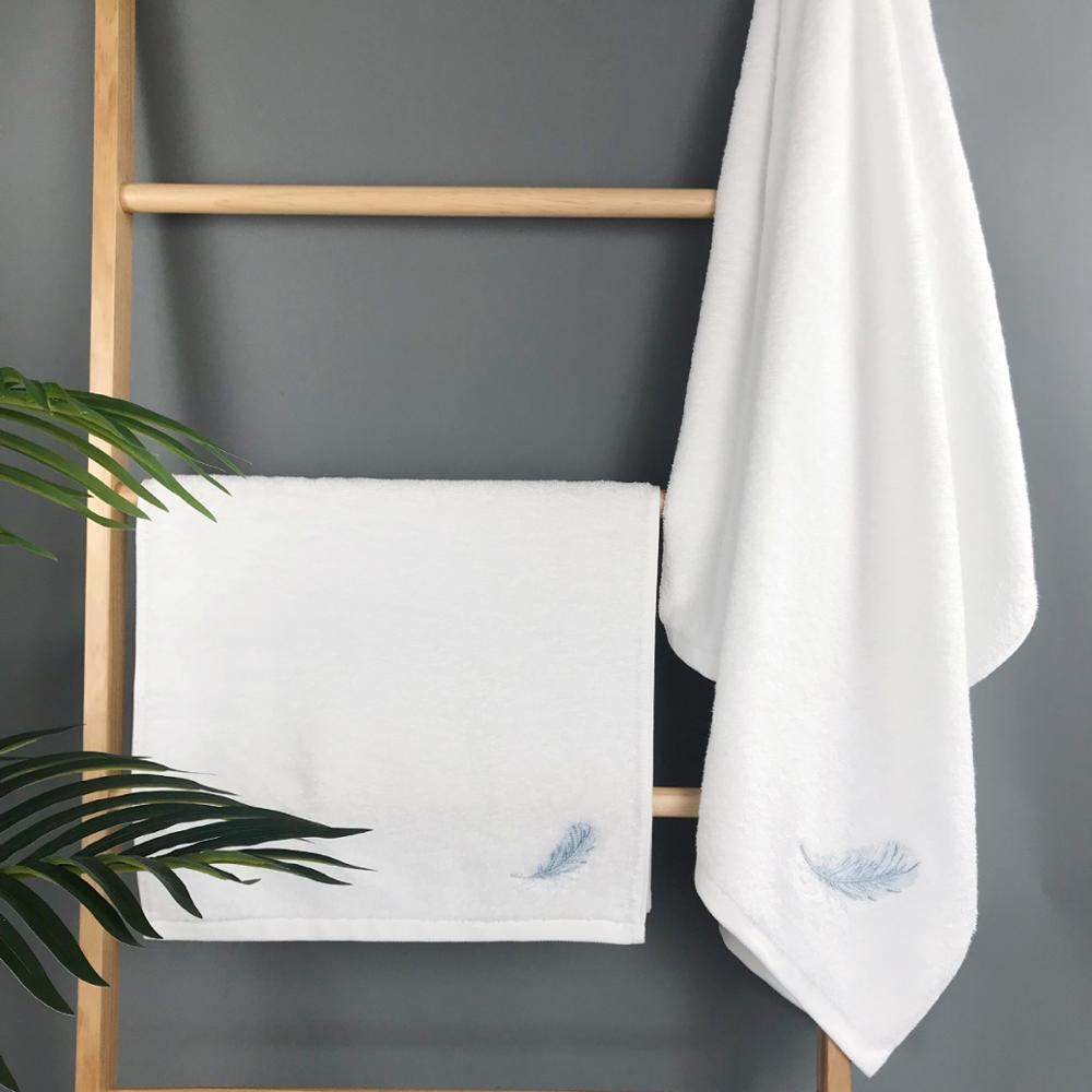 Fjerbroderi ansigt håndklæder stort badehåndklæde 100%  bomuld hotel fortykket vaskehåndklæde sæt stærk vandoptagelse 76 x 150cm: Hvid