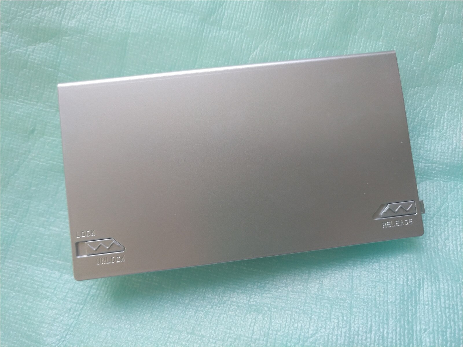 VGP-BPS8 laptop battery For SONY VGC-LJ94HS VGC-LJ94S VGN-FZ11E VGN-FZ11L VGN-FZ11M VGN-FZ11S VGN-FZ11Z