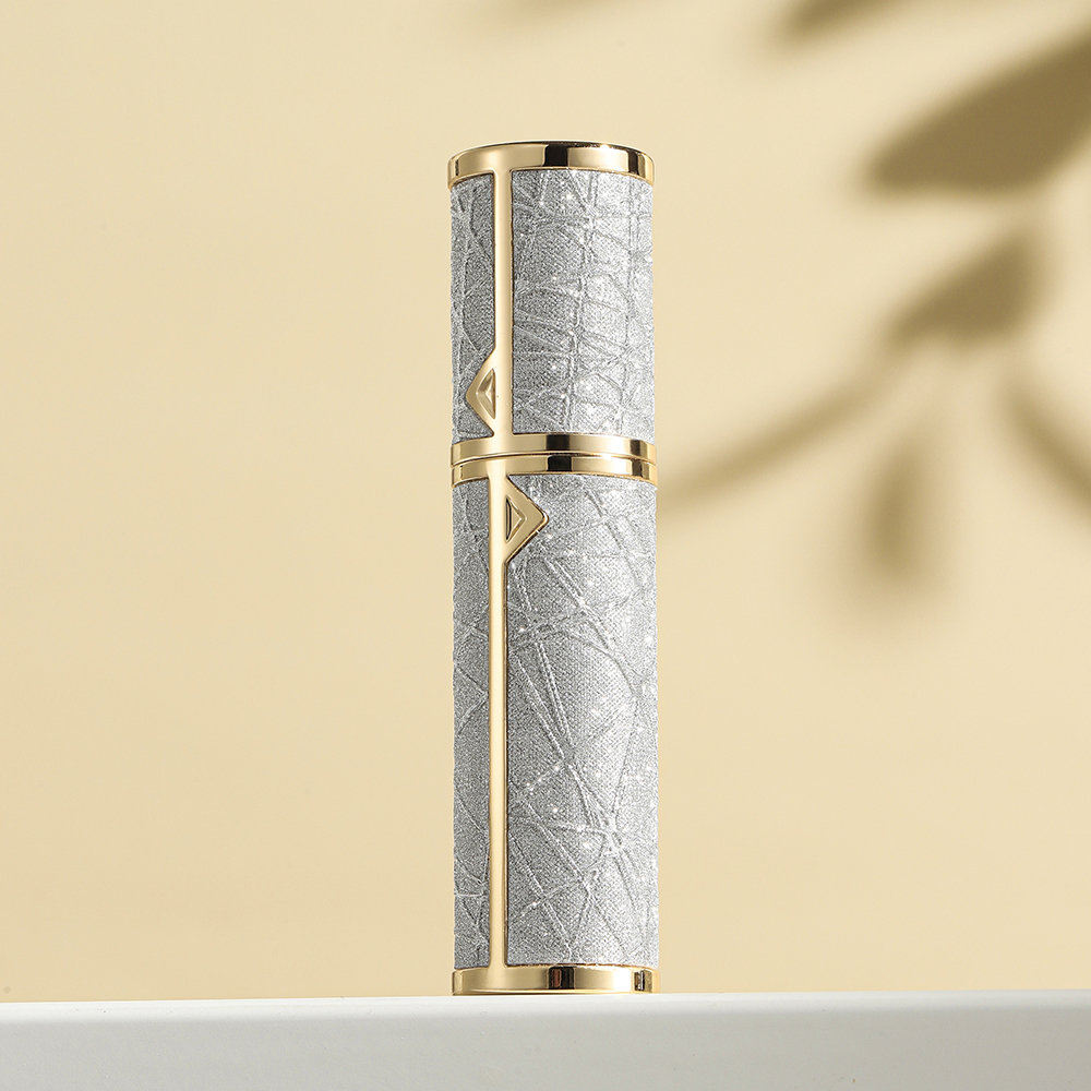 Atomizador de Perfume de cuero de 5ml, contenedores de cosméticos líquidos portátiles, Mini botellas rellenables de Perfume para viaje, pulverizador vacío: Borgoña