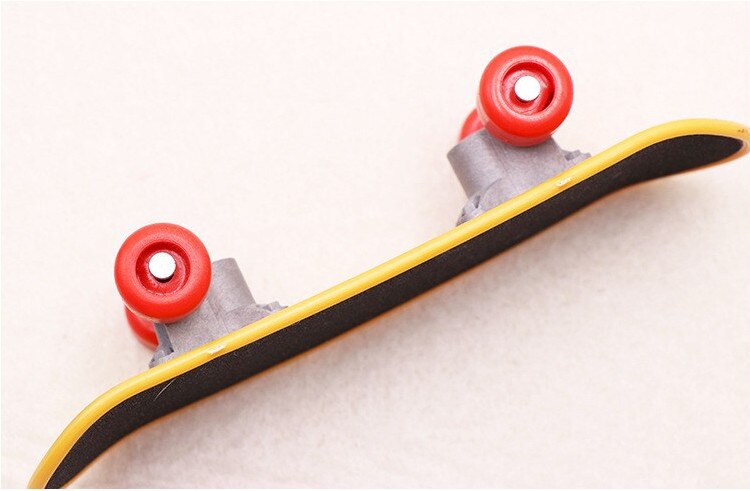 Kjæledyr skateboard fugl trening skateboard plast stenter skrubb scooter skate boarding liten papegøye kjæledyr fugler morsomme sportsleker