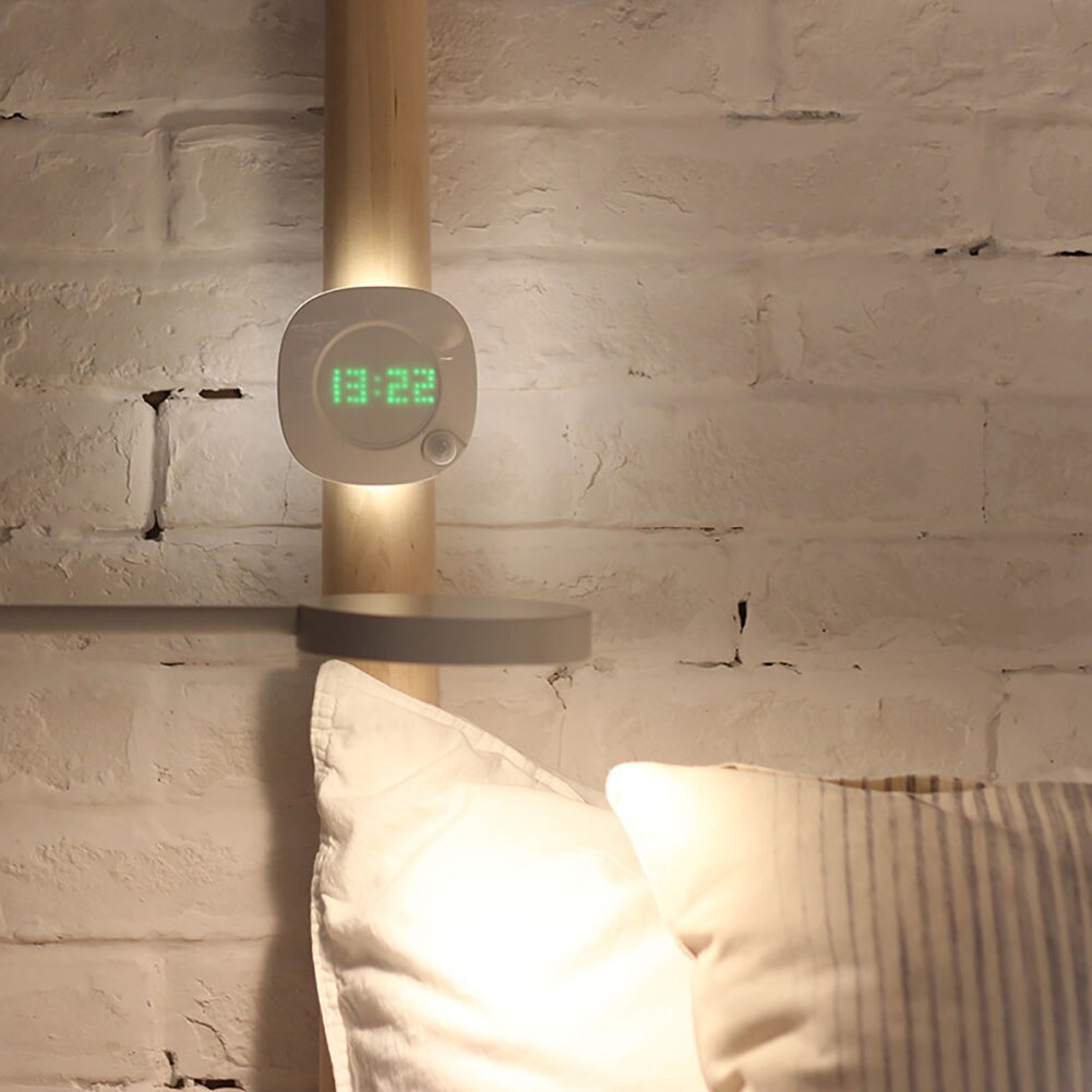 Lámpara LED con Sensor de movimiento, luz nocturna con pantalla Digital de hora, reloj para dormitorio y baño