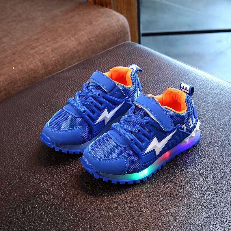 Voorjaar Kinderen Licht-Up Sport Schoenen Jongens En Meisjes Antislip Lightning Ademend Vrije Tijd Sport kids Schoenen CS150