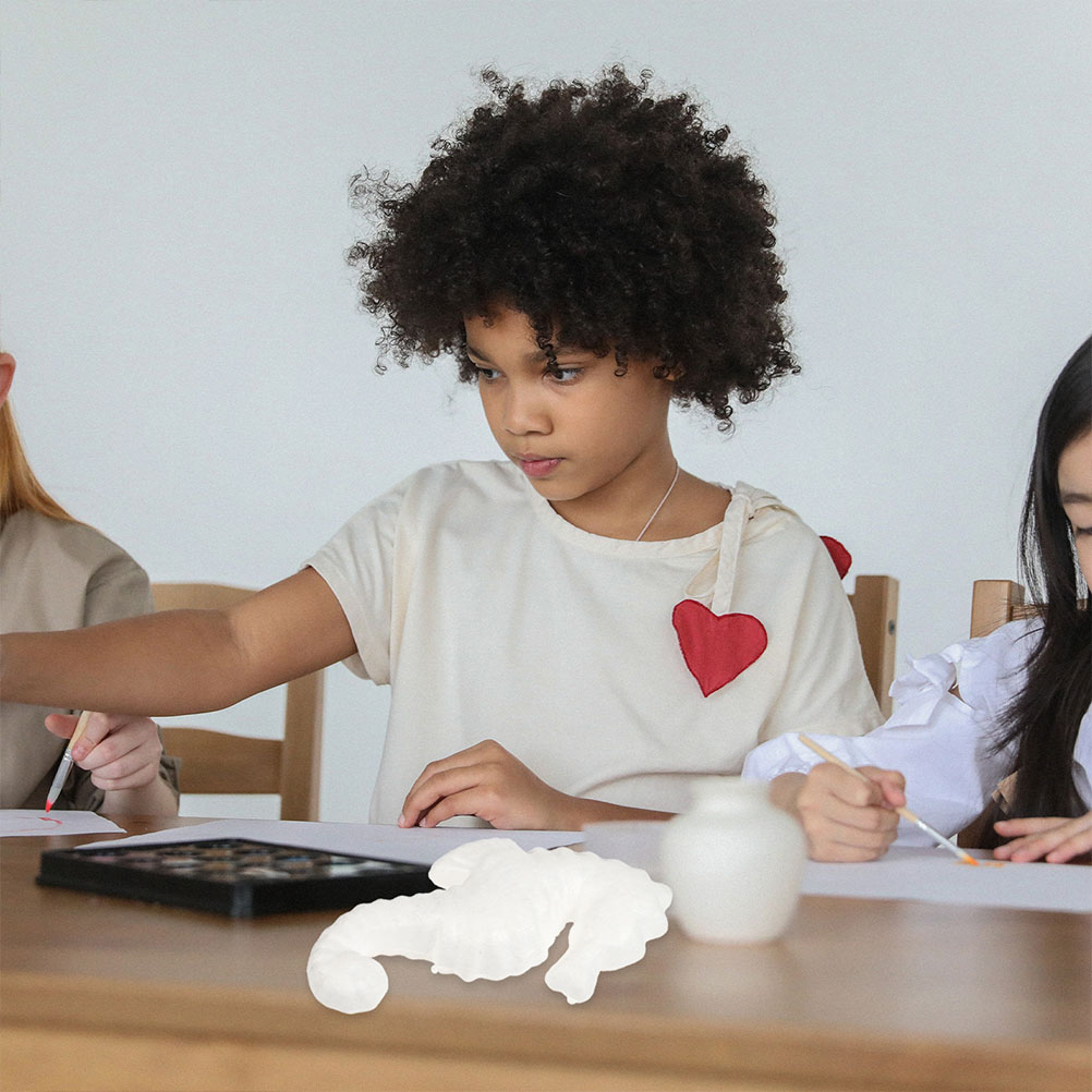 20Pcs Seahorse Shape Painting Models DIY Crafts Making Models Hand-painted Seahorse Model