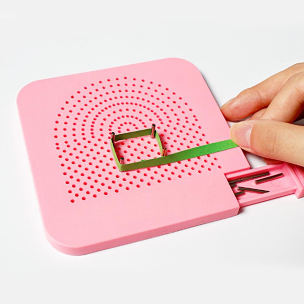 Handmade DIY Paper Quilling Tool w/20pcs Needle Plate Quilter Grid Guide Craft Can Do a Lot Of Modeling Products 10.5cm*10.5cm