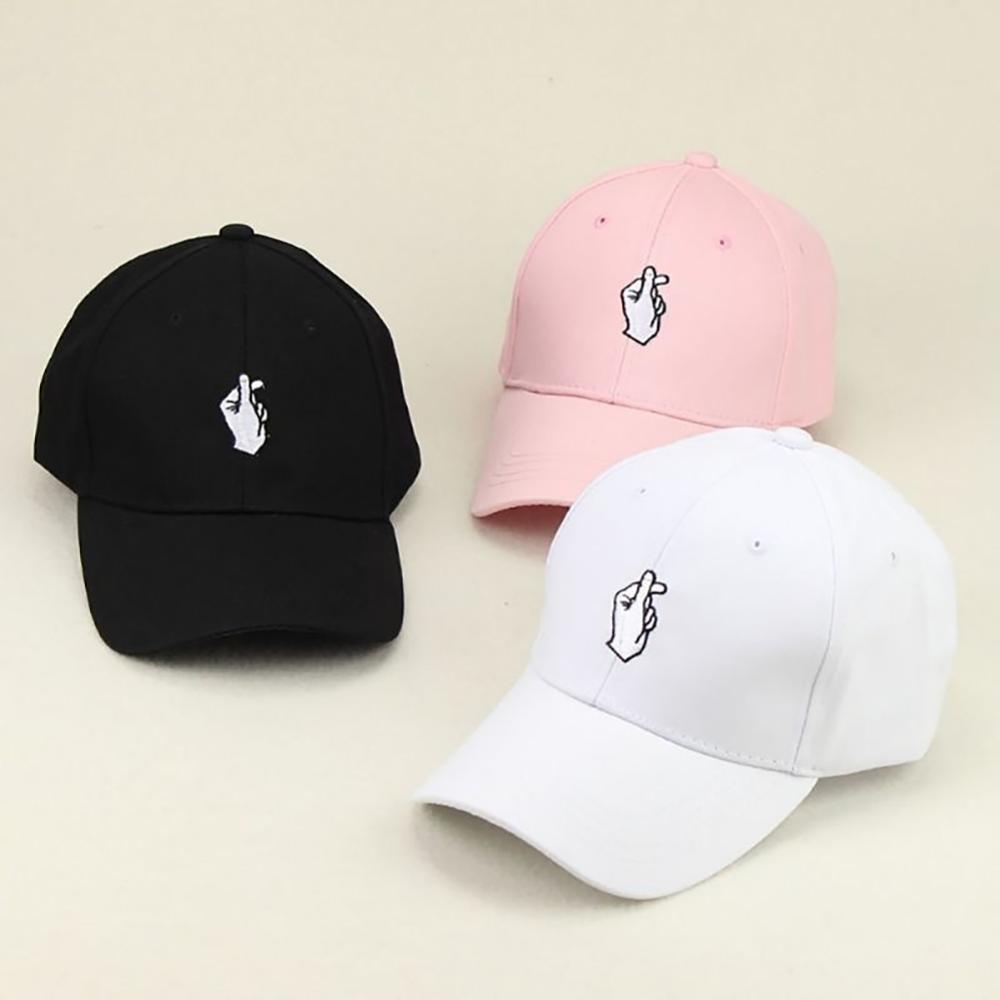 Men Women Boys Love At Finger Baseball Cap Adjustable Strapback Trucker Hats Summer Sunscreen Cap Black/ Pink/White