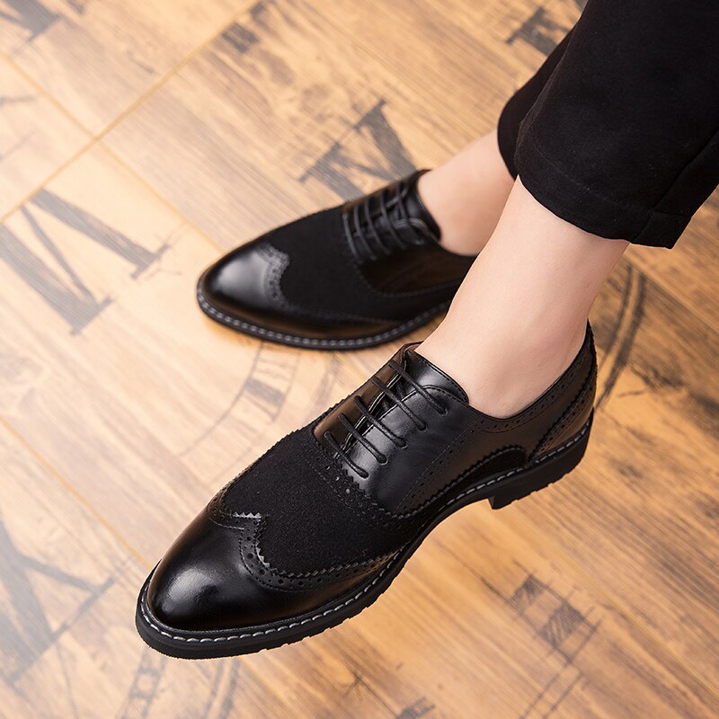 Wit Bruin Italiaanse Stijl Mannen Formele Lederen Schoen Gentleman Rokkostuum Schoenen Wing Tip Volledige Brogue Wedding Party oxfords