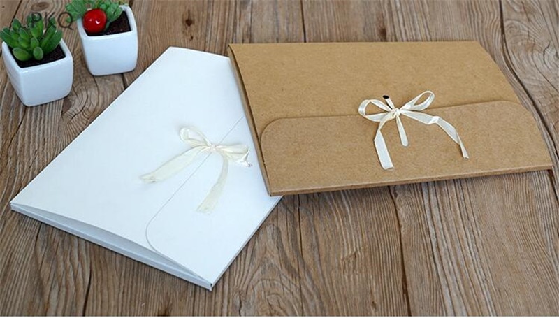 30 unids/lote de sobres grandes de papel Kraft para fotos, caja de embalaje, sobre de de papel blanco para bufanda de seda con cinta, tarjeta postal, caja para sobres