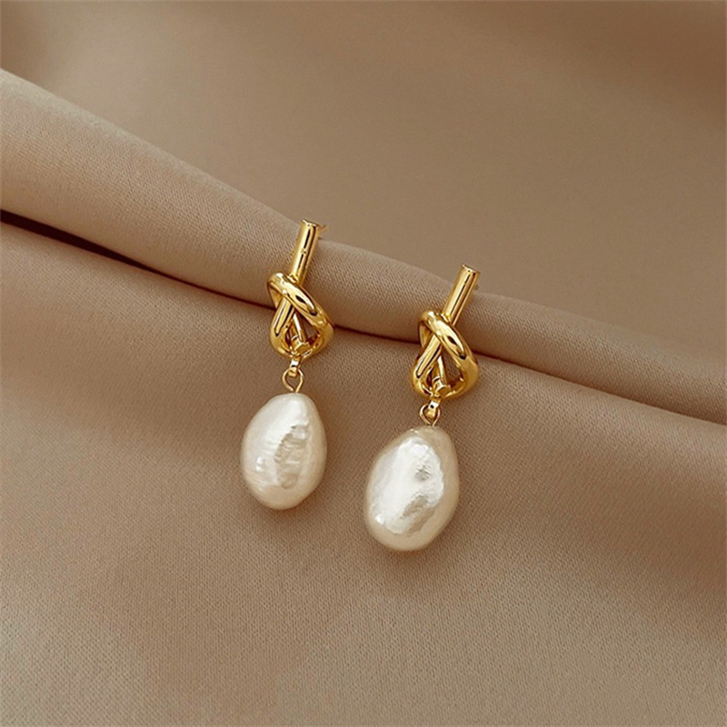 Pendientes colgantes de perlas grises para mujer, aretes elegantes franceses, joyería de de , accesorios de corazón Vintage para , , novedad de 2023: Verde Dragonly