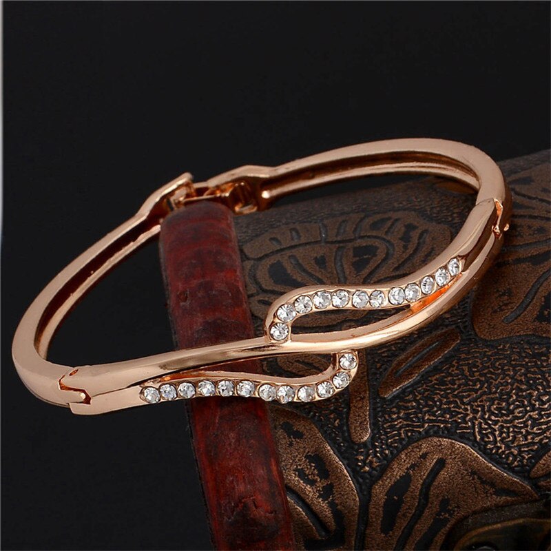 SHUANGR Elegent Hartvorm Open Bangle Voor Vrouwen Ingelegd Ronde Rhinestone Rose Goud Kleur Armband Sieraden TZ323