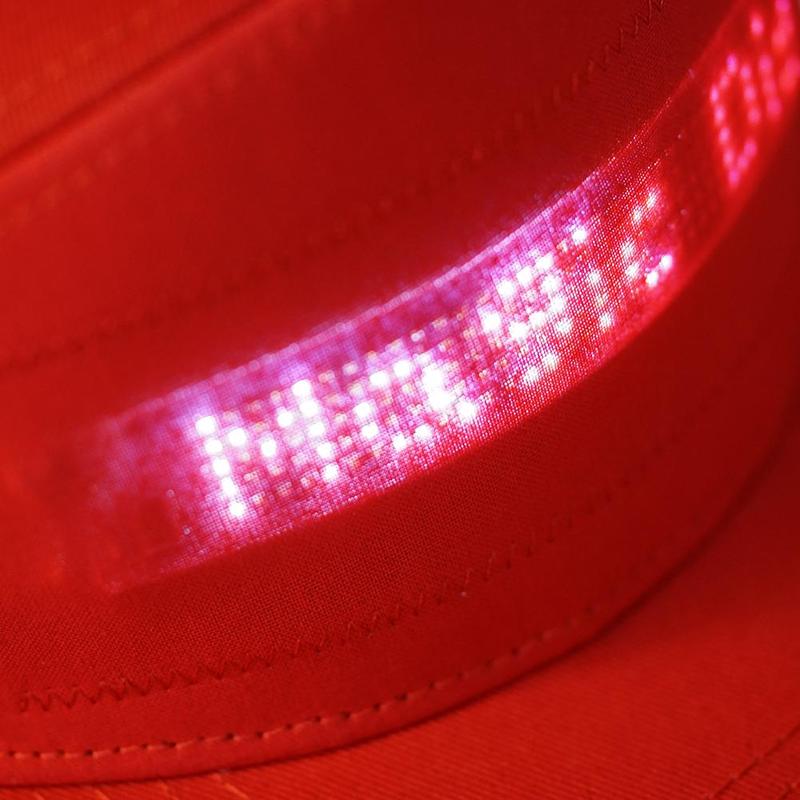 1pc kreatywna aplikacja sterowanie przez telefon komórkowy reklama kapelusz słowo kapelusz wyświetlacz Bluetooth czapki biodro doprowadziło kapelusz wzór światła chmiel T8I3